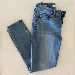 LOFT Curvy Skinny High-Rise Jean